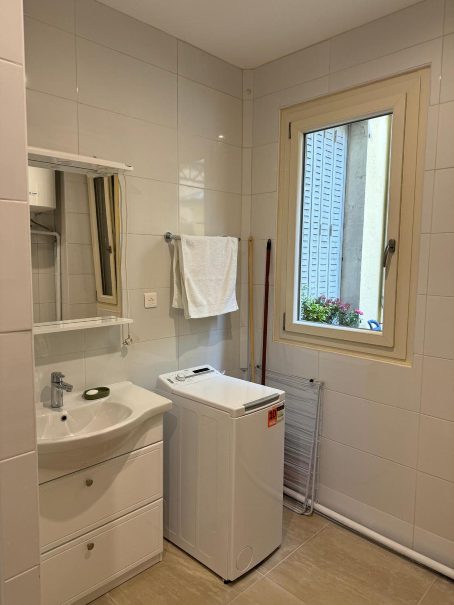 Appartement Meuble Tout Confort Chalon-sur-Saône Extérieur photo